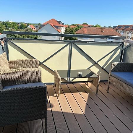 Gemuetliche Neurenovierte Dachgeschosswohnung إرفورت المظهر الخارجي الصورة