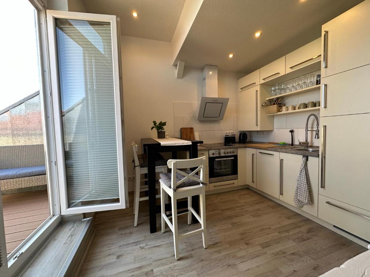Gemuetliche Neurenovierte Dachgeschosswohnung إرفورت المظهر الخارجي الصورة